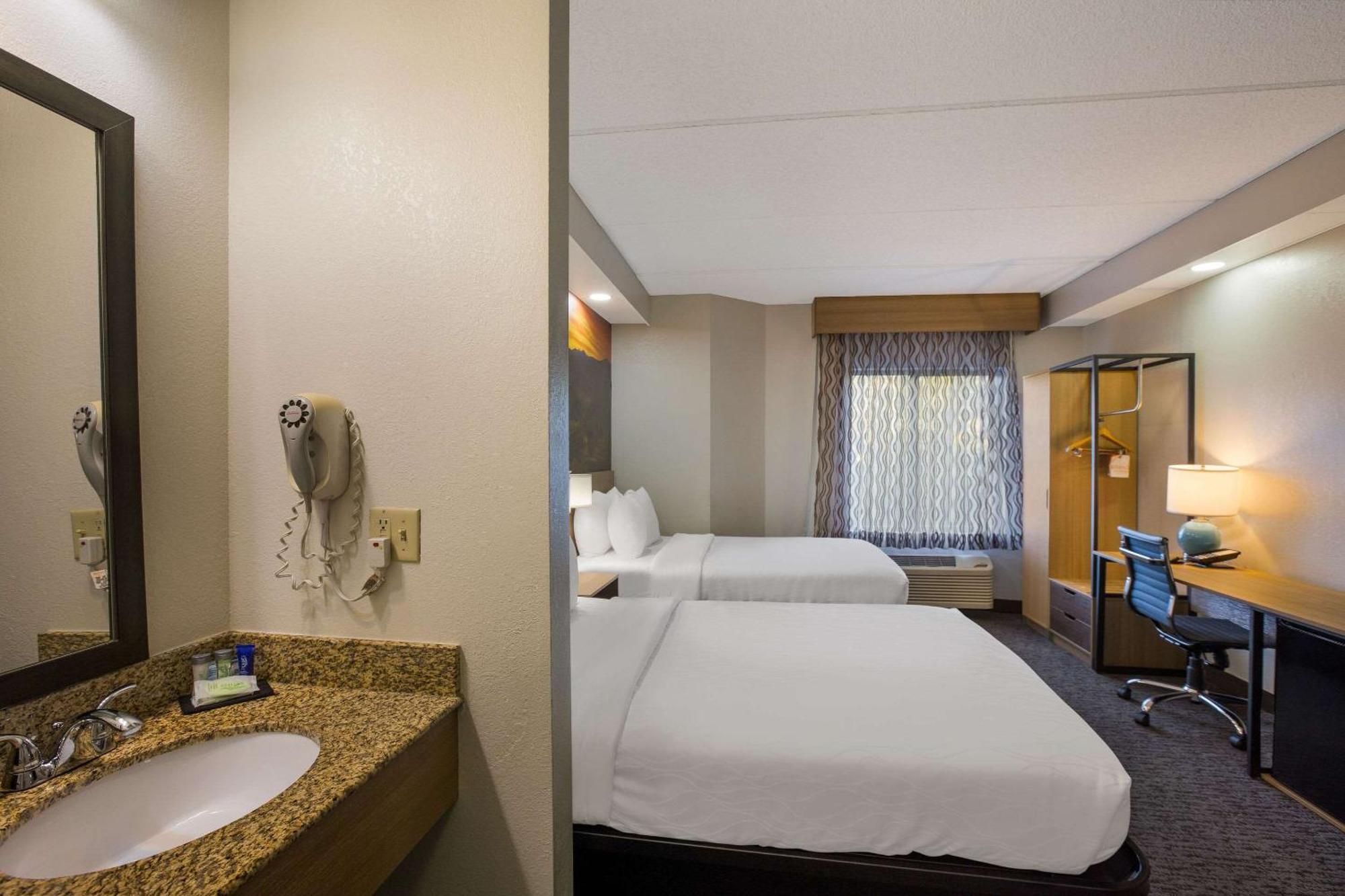 Clarion Pointe Sevierville-Pigeon Forge Luaran gambar